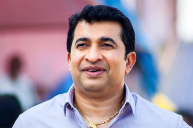 රොෂාන් රණසිංහත් ජනපති සටනට