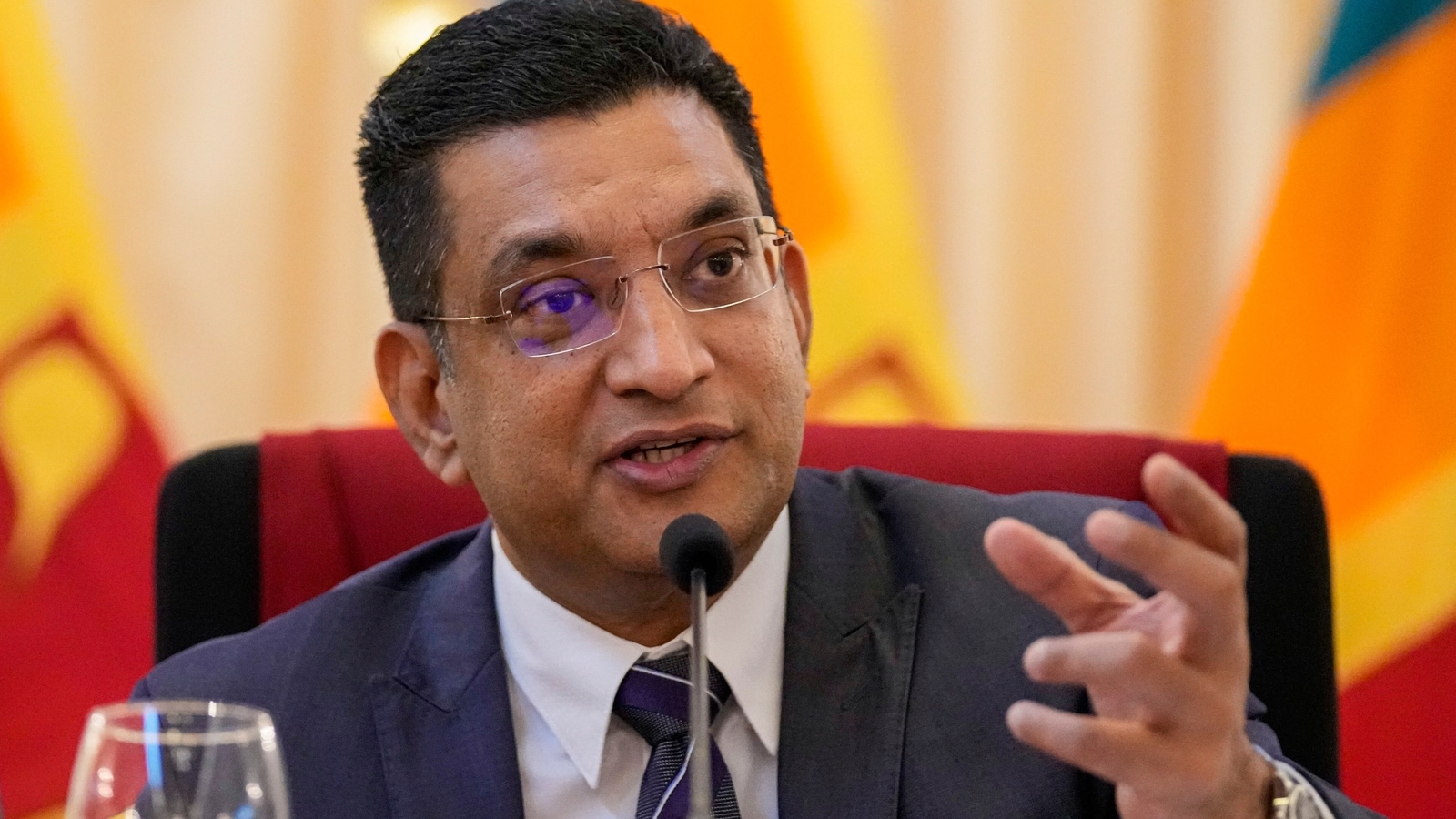 අලි සබ්රිට තවත් ඇමති පට්ටමක්