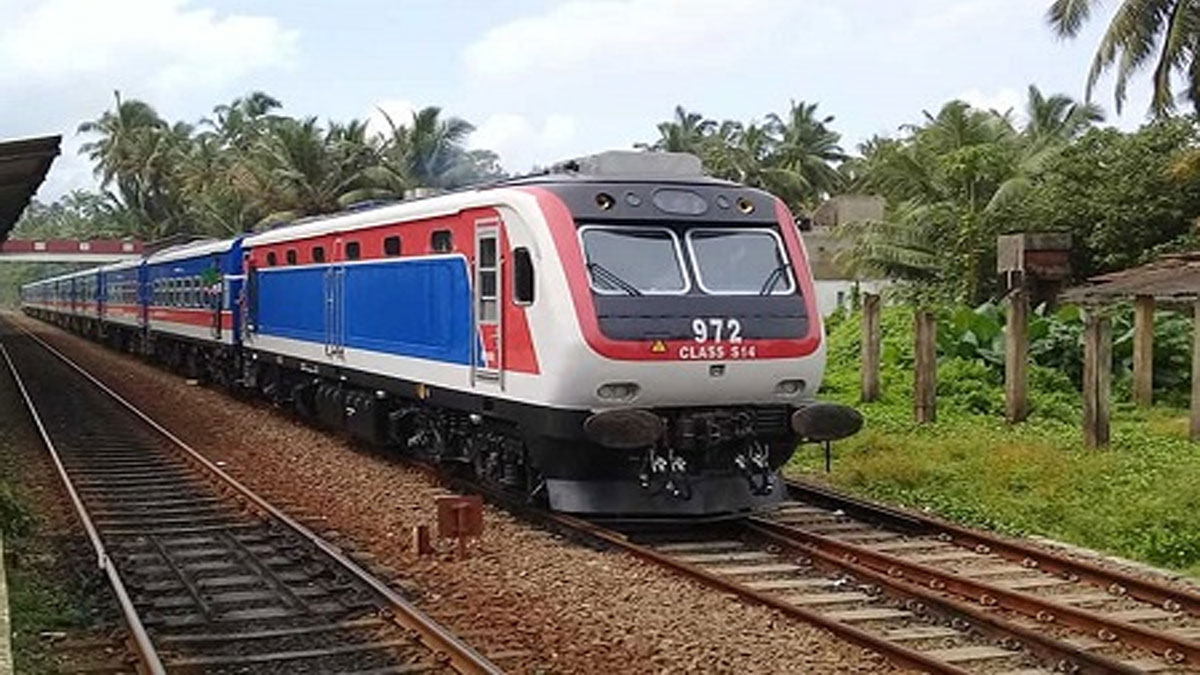 දුම්රිය මගීන්ට අද සිට E-Ticket දුම්රිය මගීන්ට අද සිට E-Ticket