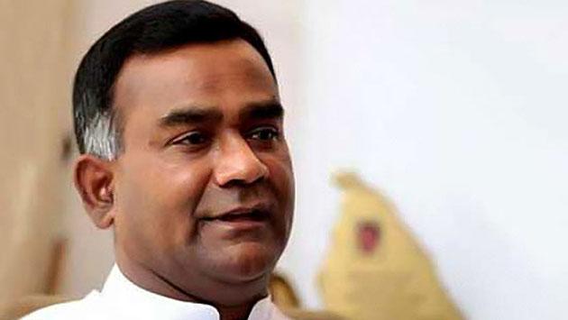 රනිල්ට රට හදන්න යන්න වෙලා තියෙන්නේ හොරු රැලක් එක්ක