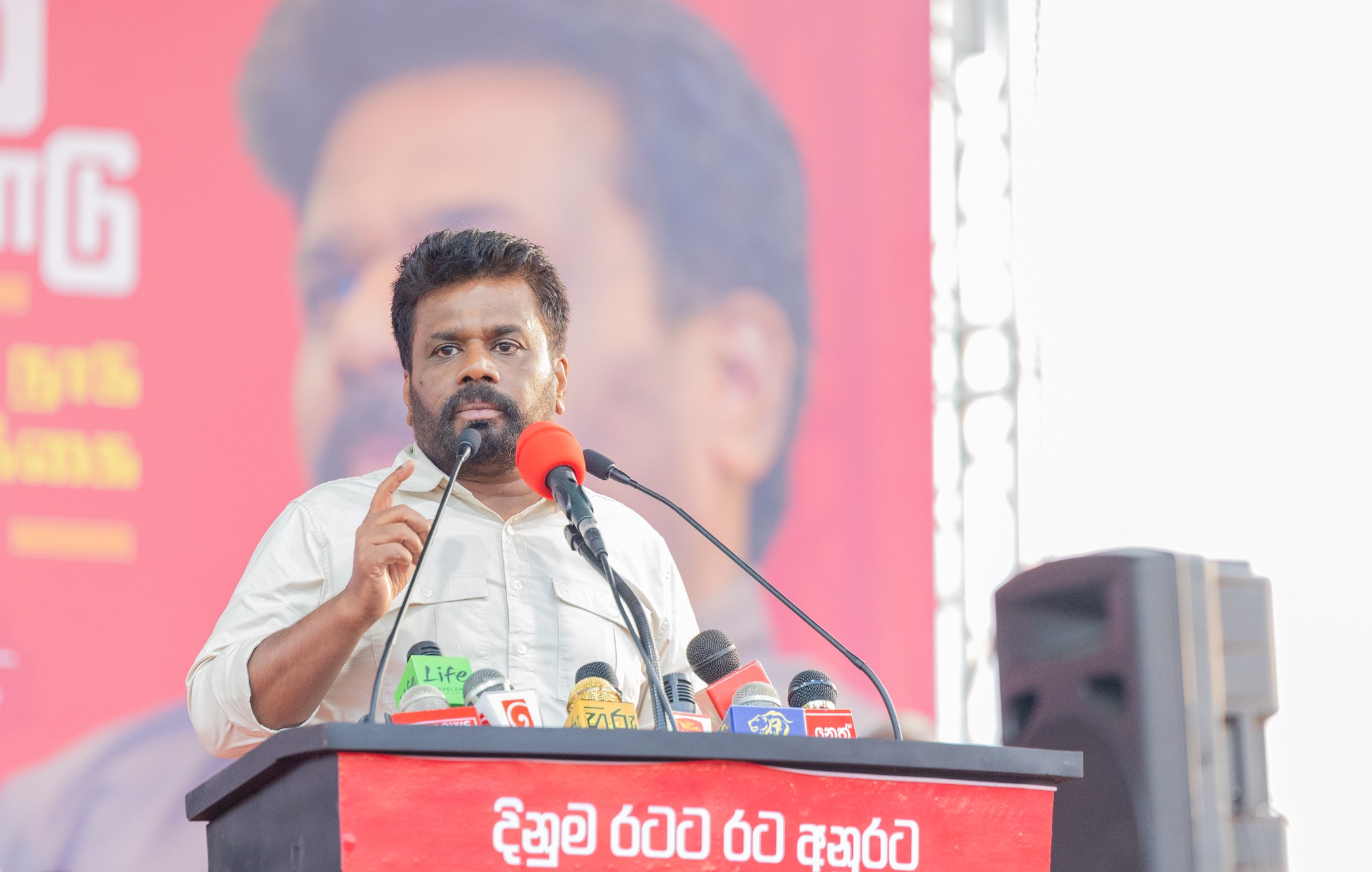 තොරතුරු තාක්ෂණය හරහා ඩොලර් ගේන හැටි අනුර කියයි