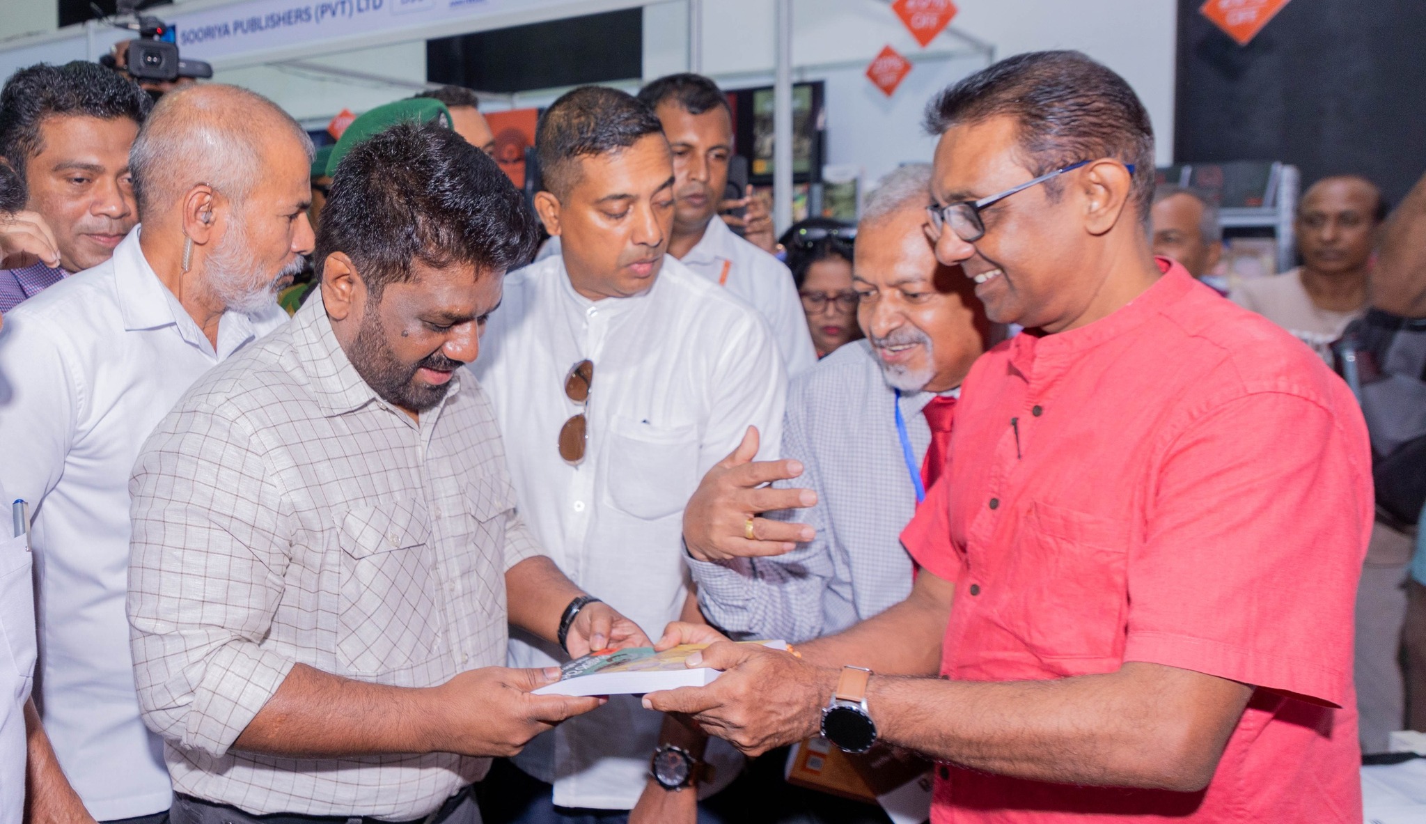 ජනපති කොළඹ ජාත්‍යන්තර පොත් ප්‍රදර්ශනයට එක් වෙයි