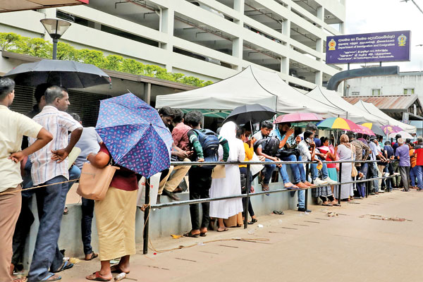 පාස්පෝට් අර් බුදය සඳුදා සිට අවසන්