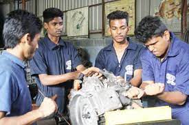 පාසල් හැර ගිය තරුණ පිරිසට වෘත්තීය පුහුණුව