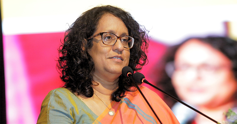 මට දිනකට ලියුම් 1000 ක් විතර ලැබෙනවා – අගමැතිනි