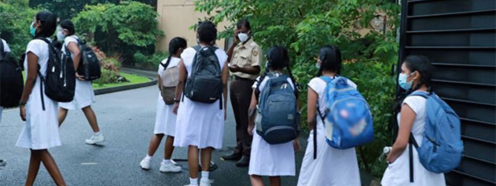 මහනුවර පාසල් ආරම්භය ගැන නිවේදනයක්