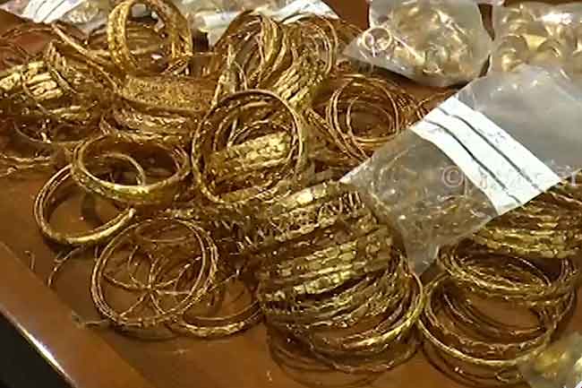 යුද හමුදාව පොලිසියට භාර දුන් රත්ත්‍ර න් නිසි හිමිකාරිත්වයට