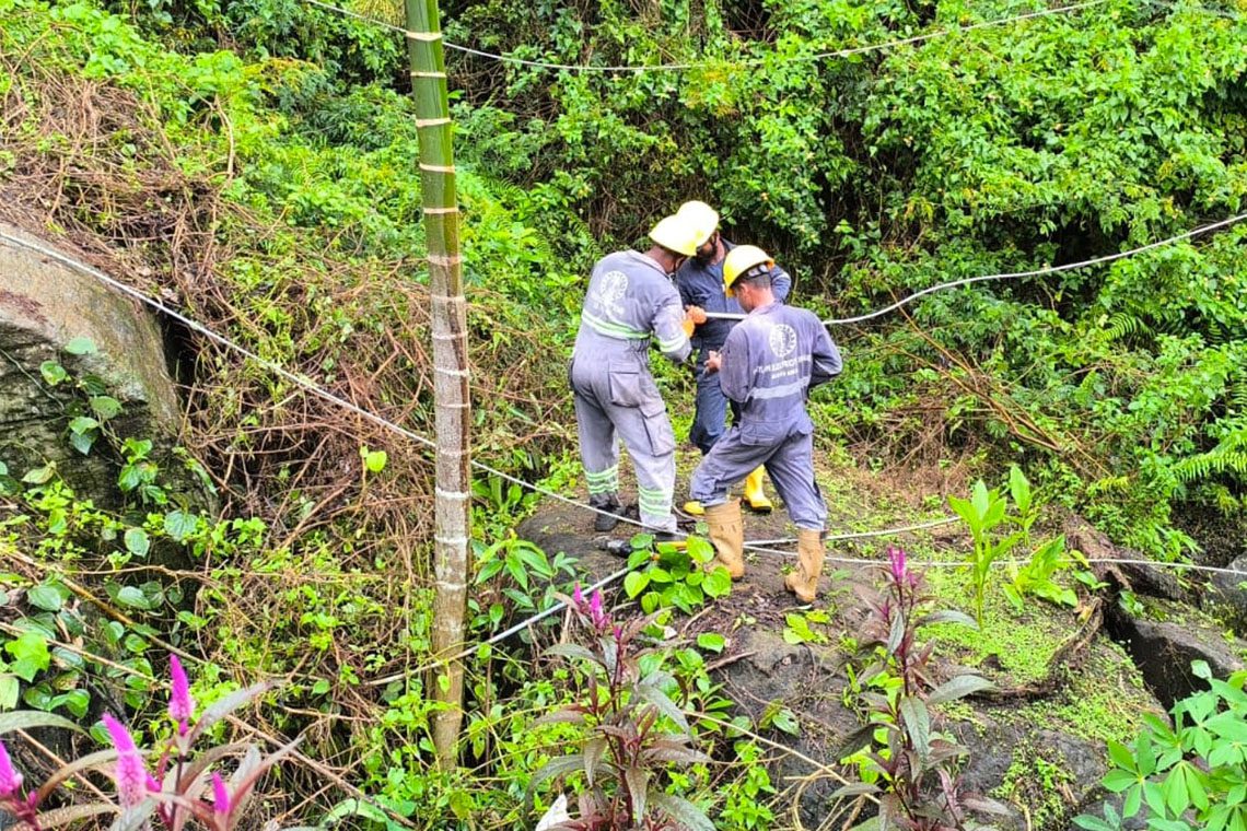 විදුලි බිඳවැටීම් ගැන පැමිණිලි 50,000ක් විදුලි බිඳවැටීම් ගැන පැමිණිලි 50,000ක්