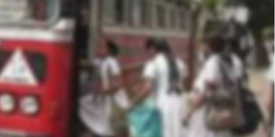 බීමත්ව සිසුසැරිය බස් රථයක් ධාවනය කළ බස් රියදුරා අත්අඩංගුවට