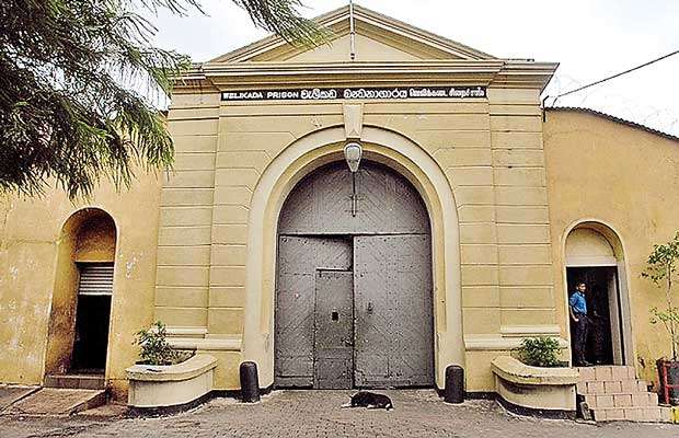 වෙසක් පොහොය නිමිත්තෙන් රැඳවියන් බැලීමට අවස්ථාවක්