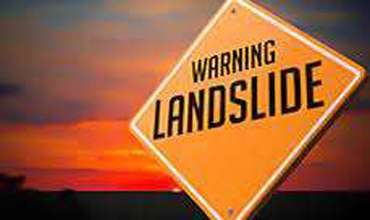 දිස්ත්‍රික්ක 4කට නායයෑම් පිළිබඳ අනතුරු ඇඟවීම්