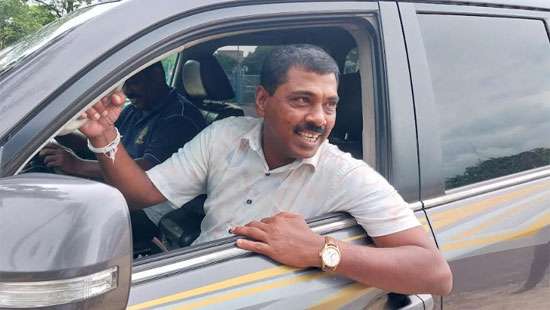 ප්‍රසන්න රණවීර රිමාන්ඩ්