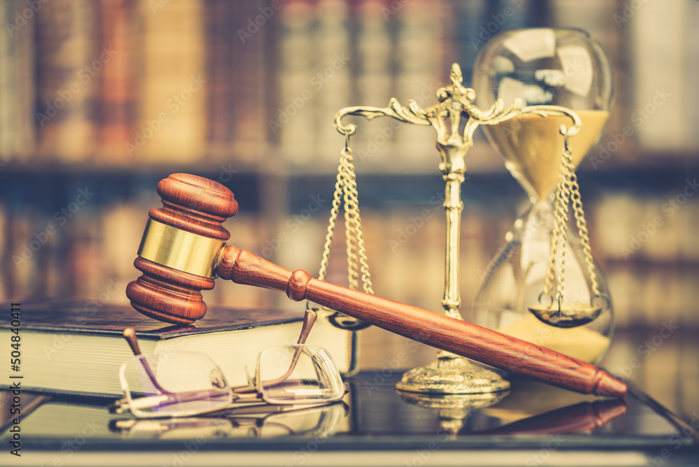 ජනාධිපතිවරණ සමයේ ලබාදුන් බාර් ලයිසන් ගැන පෙත්සම් විභාගයට අවසර ජනාධිපතිවරණ සමයේ ලබාදුන් බාර් ලයිසන් ගැන පෙත්සම් විභාගයට අවසර