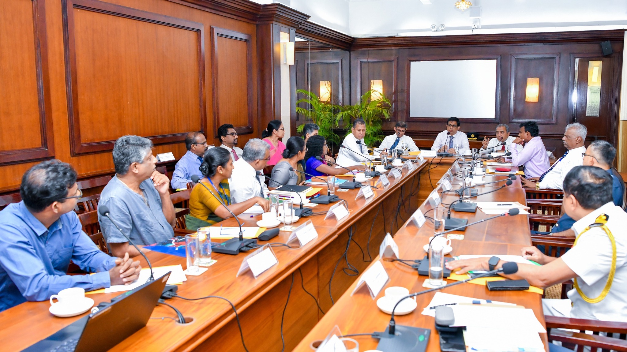 වන සතුන්ගෙන් සිදුවන භෝග හානි පාලනයට රජයේ අවධානය