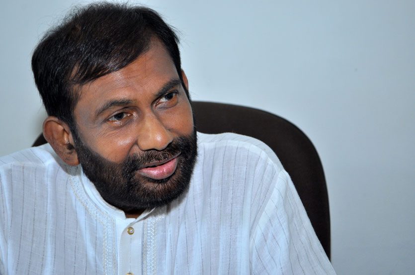 දයා ගමගේට අයත් ආයතන 3ක් ප්‍රසිද්ධ වෙන්දේසියේ විකිණීමට නියෝග