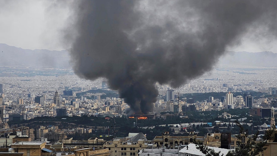 ඉරාන න්‍යෂ්ටික බලාගාර තුනකට අමෙරිකාවෙන් ප්‍රහාරයක්