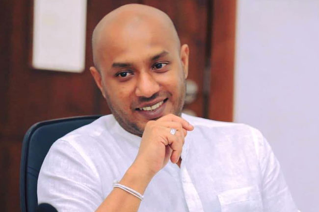 දුමින්දට ඇප