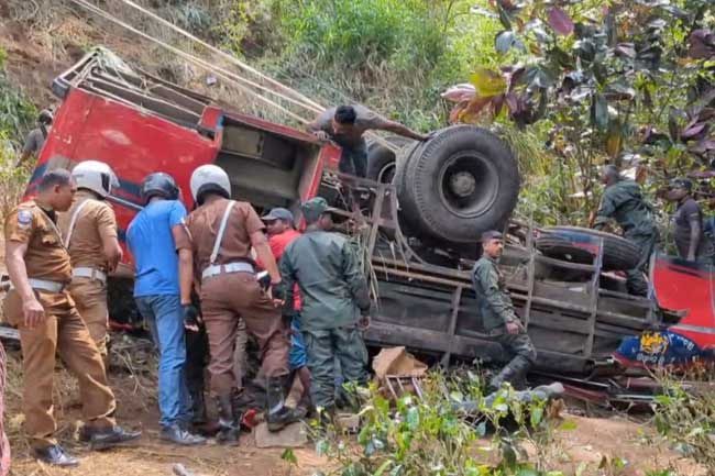 ගැරඬිඇල්ල අනතුරේ වින්දිතයන්ට ලබාදුන් වන්දි මුදල් සම්බන්ධයෙන් දැනුම් දීමක්