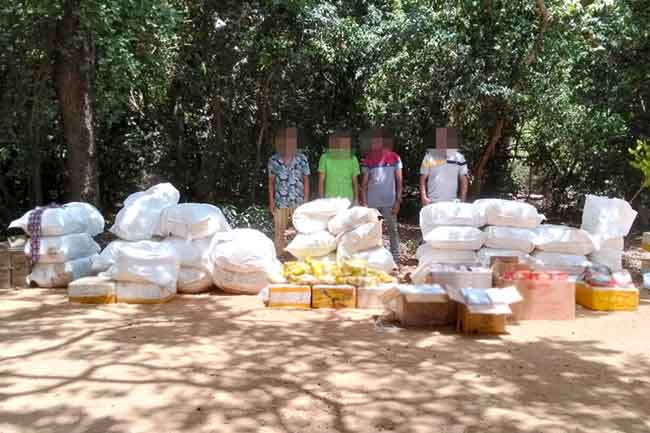 නීති විරෝධීව මෙරටට ගෙන ආ කුළුබඩු, රූපලාවන්‍ය ද්‍රව්‍ය සහ ඖෂධ තොගයක් නාවික හමුදා භාරයට