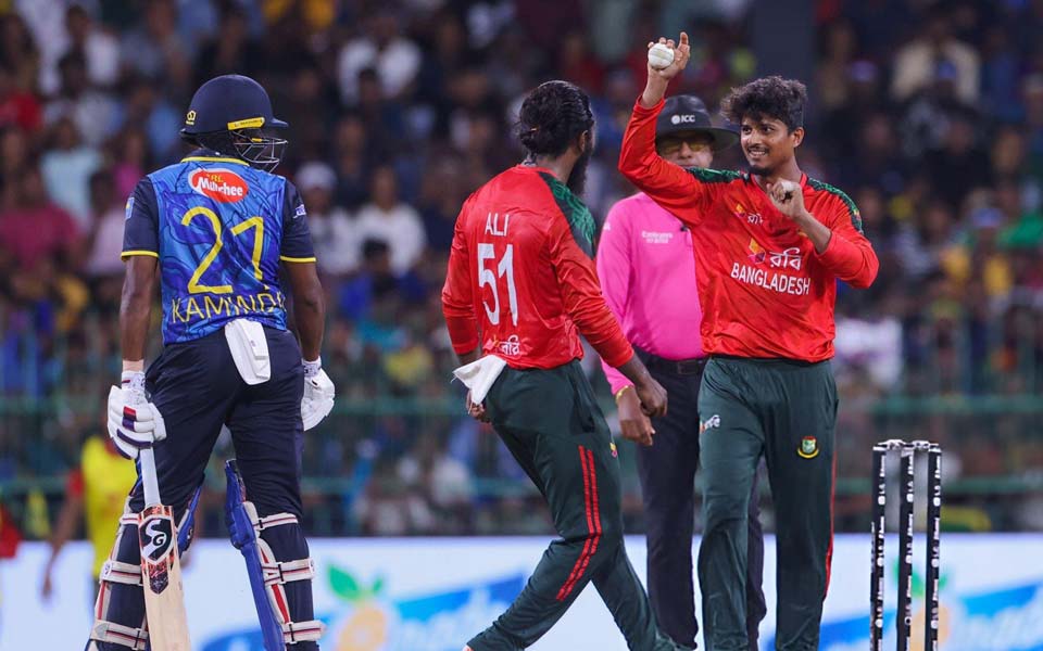 බංග්ලාදේශය හමුවේ ශ්‍රී ලංකාව T20 තරඟාවලිය පරාද වෙයි