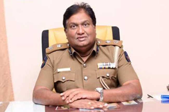 හිටපු ජ්‍යෙෂ්ඨ නියෝජ්‍ය පොලිස්පති ප්‍රියන්ත ජයකොඩි CID අත්අඩංගුවට