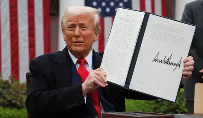 ට්‍රම්ප්ගෙන් ශ්‍රී ලංකාවට 30%ක තීරු බද්දක්