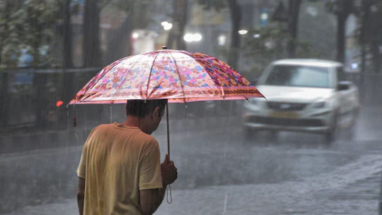 අදත් ප්රදේශ කිහිපයකට තද වැසි අදත් ප්රදේශ කිහිපයකට තද වැසි