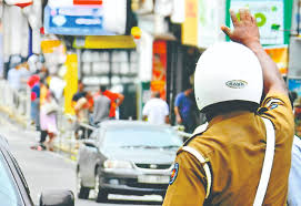 මහනුවරට විශේෂ රථ වාහන සැලැස්මක්