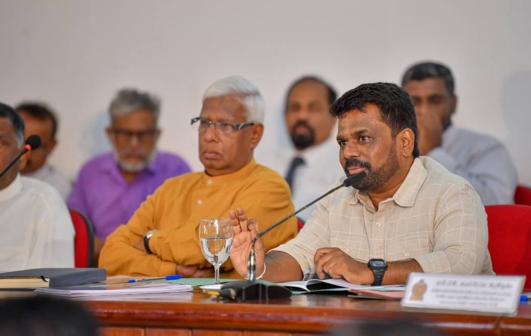 ආරම්භ කෙරෙන සියලු සංවර් ධන ව්‍යාපෘති නියමිත දිනට අවසන් කළ යුතුයි