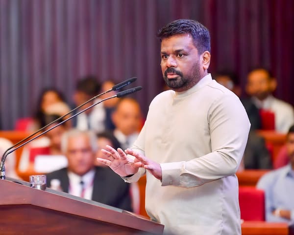 ඩිජිටල්කරණය තුළින් අපට දියුණු රාජ්‍යයන් සමඟ සමාන්තරව ගමන් කළ හැකියි – ජනපති