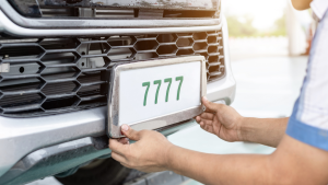 නවීන ආරක්ෂක ක්‍රමවේද සහිත වාහන අංක තහඩු නොවැ. 15 සිට