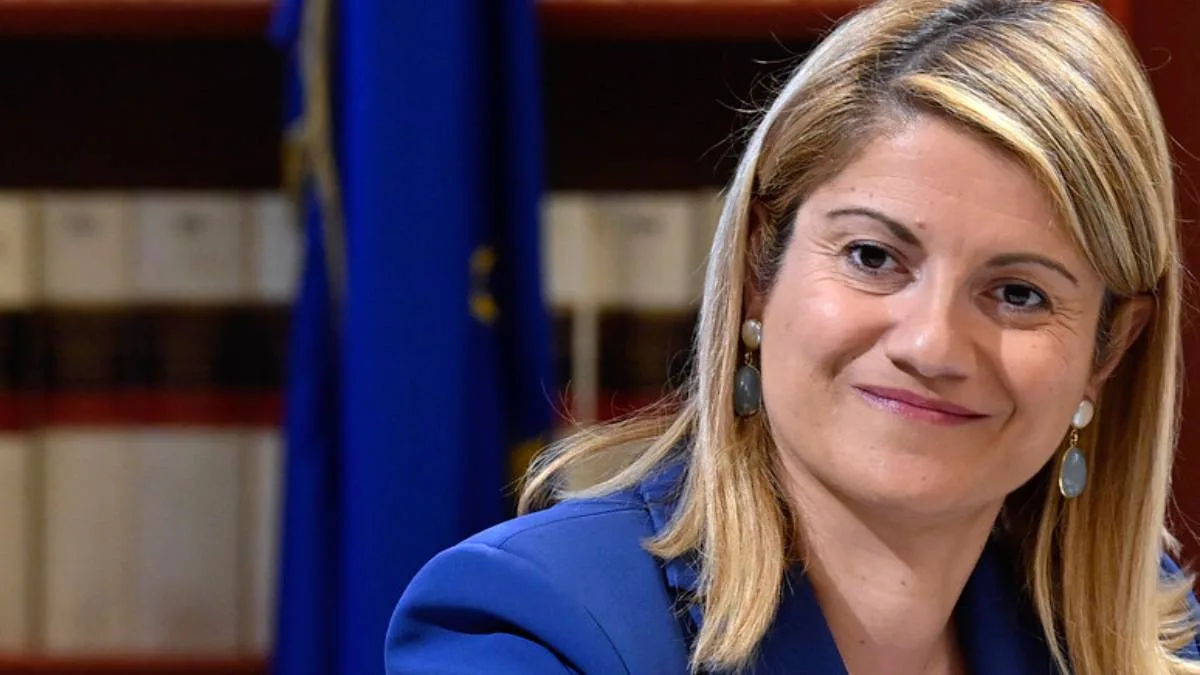 ‍ඉතාලියේ විදේශ කටයුතු නියෝජ්‍ය අමාත්‍යවරිය අද දිවයිනට