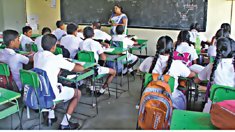 අතරමැදි ශ්‍රේණි සඳහා සිසුන් ඇතුළත් කරන නව චක්‍රලේඛයකට අනුමැතිය