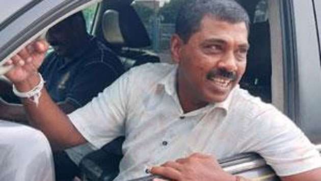 ප්‍රසන්න යළි ඇතුලට