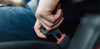 අධිවේගයේ බස් රථවල මගීන්ට ආසන පටි පැළඳීම අද සිට අනිවාර් යයි