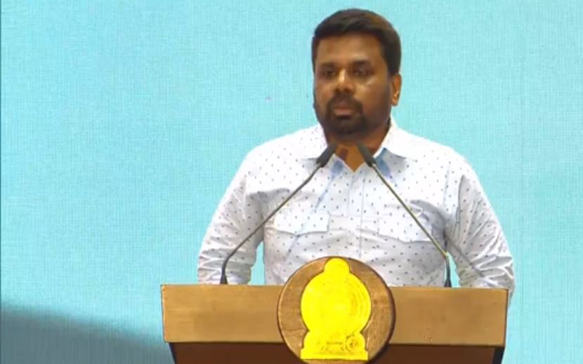 මේ රටේ රාජ්යයන් දෙකක් තියෙන්න බෑ, කළු රාජ්ය විනාශ කරනවා – ජනපතිගෙන් පොරොන්දුවක් මේ රටේ රාජ්යයන් දෙකක් තියෙන්න බෑ, කළු රාජ්ය විනාශ කරනවා – ජනපතිගෙන් පොරොන්දුවක්