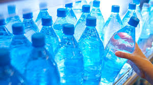 වැඩි මිලට පානීය ජලය විකිණූ වෙළෙඳුන්ට මිලියන 25 ඉක්මවූ දඩ