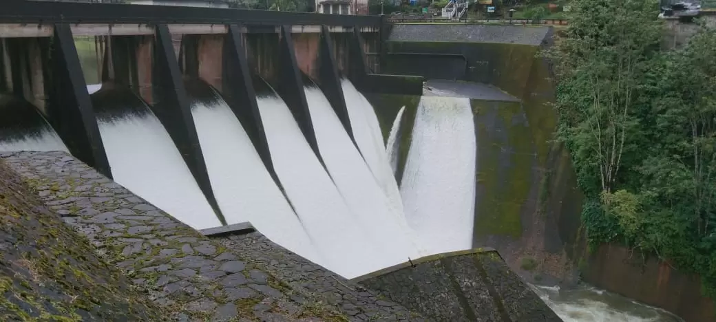 ප්‍රධාන ජලාශ 73න් 9ක් වාන් දමයි