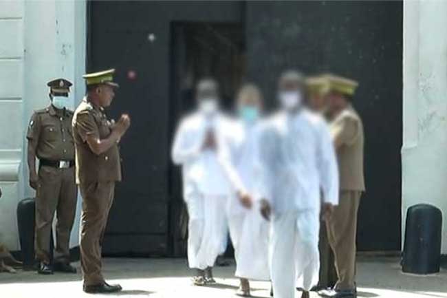 නිදහස් දිනය වෙනුවෙන් රැඳවියන් 49කට ජනාධිපති සමාව