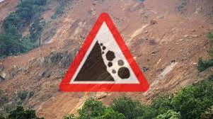 දිස්ත්‍රික්ක 2කට නායයෑම් පූර් ව අනතුරු ඇඟවීම්