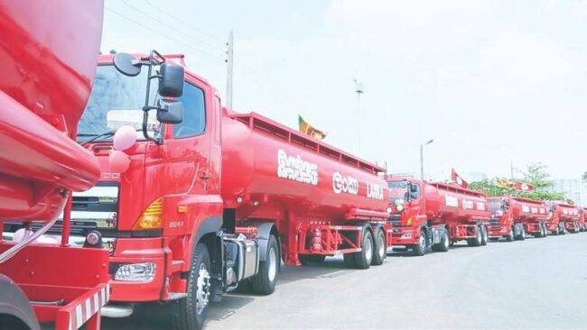 දින 37කට ප්‍රමාණවත් ඉන්ධන තොග තියෙනවා – අනවශ්‍ය කලබලයක් ඇති කර ගැනීමේ කිසිඳු අවශ්‍යතාවක් නැහැ