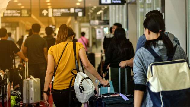 මාර් තු මාසයේ සංචාරක පැමිණීම සැලකිය යුතු ලෙස පහළට