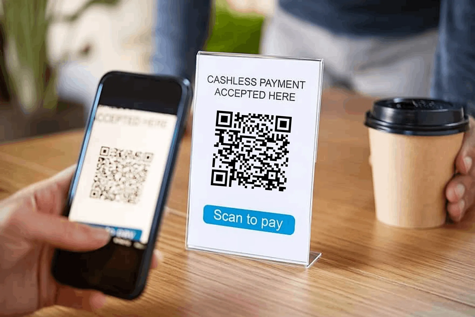 අද සිට රු.5,000ට අඩු LankaQR ගනුදෙනු සම්පූර් ණයෙන්ම නොමිලේ අද සිට රු.5,000ට අඩු LankaQR ගනුදෙනු සම්පූර් ණයෙන්ම නොමිලේ