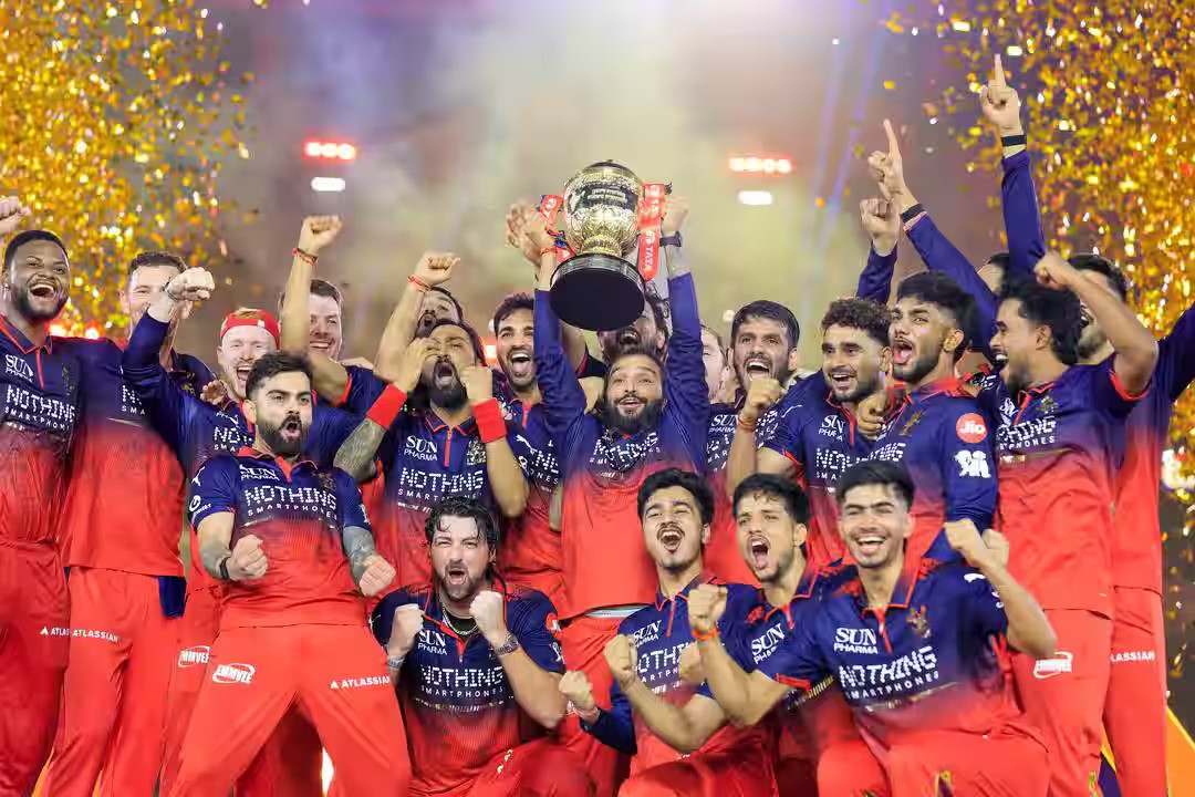රෝයල් චැලෙන්ජර්ස් බැංග්ලෝර් IPL කිරුළ දිනා ගනී