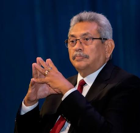 ගෝඨාභයට සහ හමුදා නිලධාරීන් දෙදෙනෙකුට රට ගමන් තහනමක්